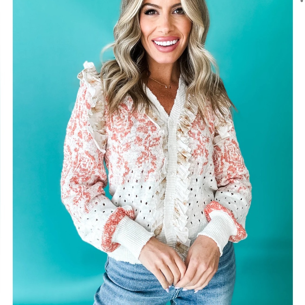 Ivory crochet knit ruffled trim floral flower boho bohemian sweater cardigan - Picture 7 of 15